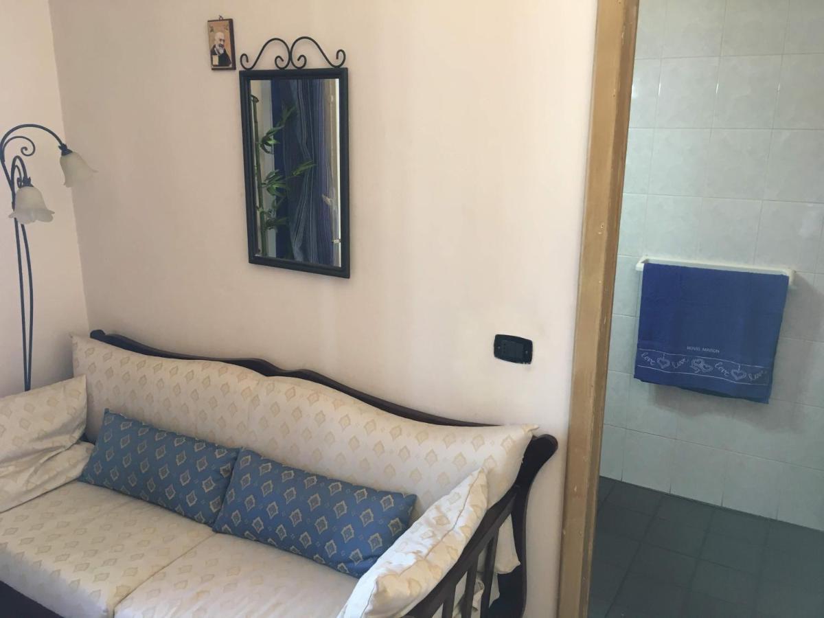 B&B Mistral Di Lizzio Salvatore Giarre Bagian luar foto