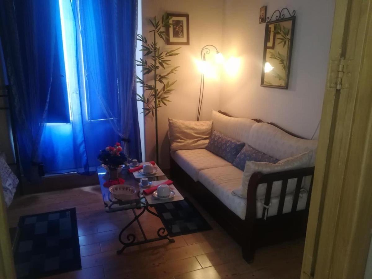B&B Mistral Di Lizzio Salvatore Giarre Bagian luar foto