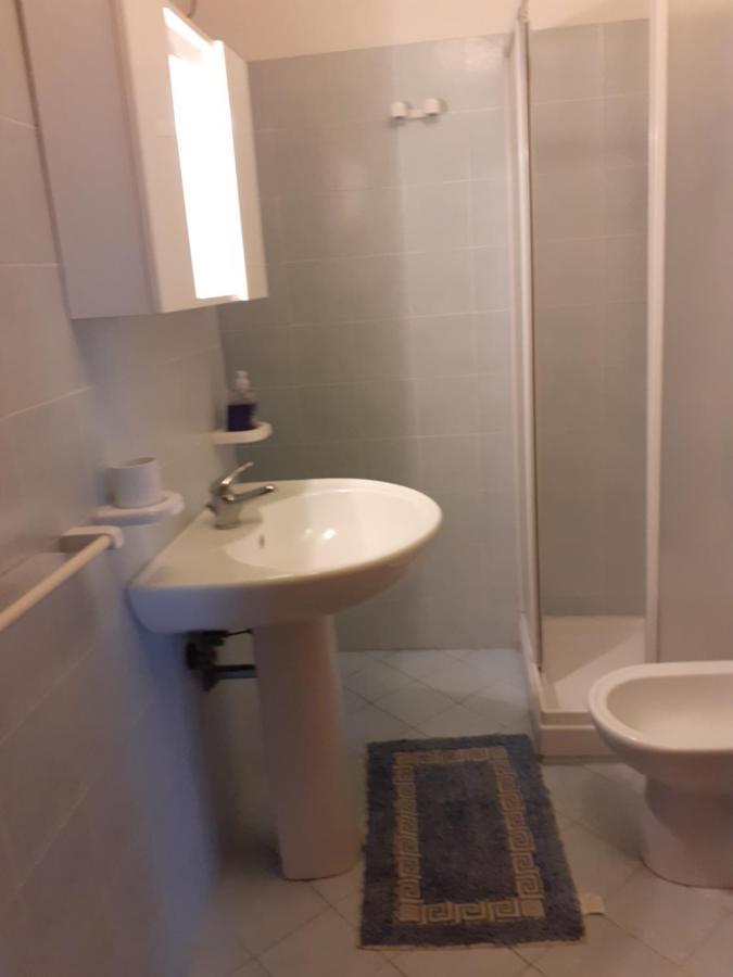 B&B Mistral Di Lizzio Salvatore Giarre Bagian luar foto